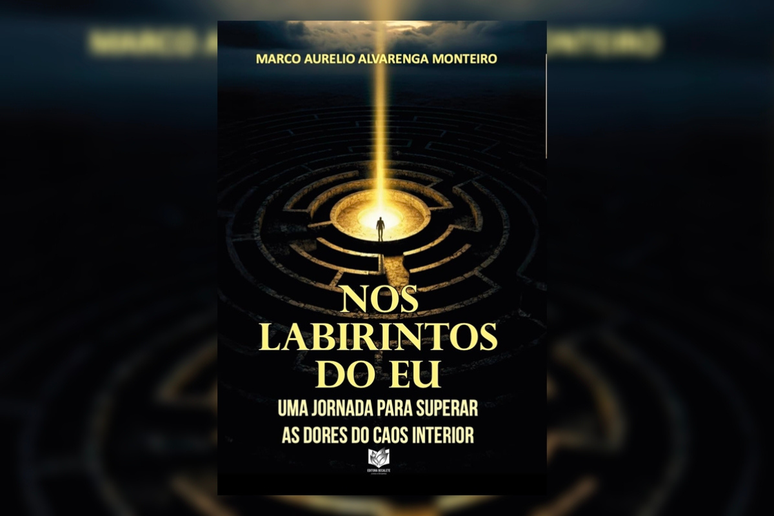 &ldquo;Nos labirintos do Eu&rdquo; oferece uma b&uacute;ssola para quem deseja atravessar e compreender as complexidades da mente e da alma 