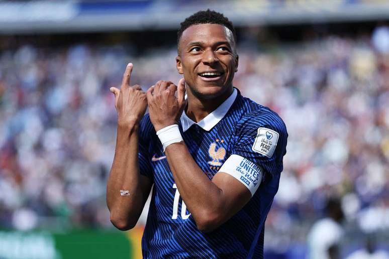 Mbapp&eacute; est&aacute; bem perto de mais um recorde na carreira &ndash;