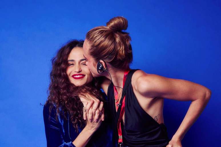 Nanda Costa e Emilie Rey