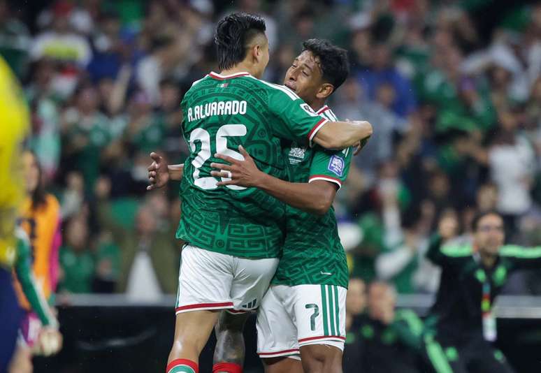 Contra o Equador, sele&ccedil;&atilde;o conquistou oitava vit&oacute;ria no est&aacute;dio em Copas &ndash;