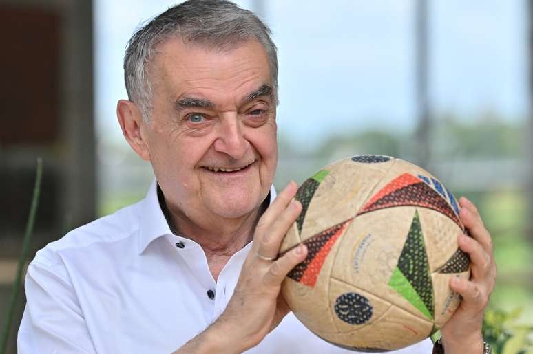 Herbert Reul , ministro do Interior da Ren&acirc;nia do Norte-Vestf&aacute;lia, participou das opera&ccedil;&otilde;es &ndash;