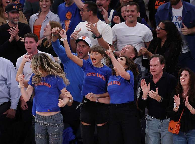 A &uacute;ltima vez que a cantora foi vista na arena foi para apoiar o time de basquete New York Knicks
