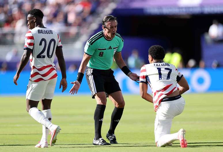 &Aacute;rbitro brasileiro apitou seu segundo jogo na Copa do Mundo e espera por mais oportunidades &ndash;