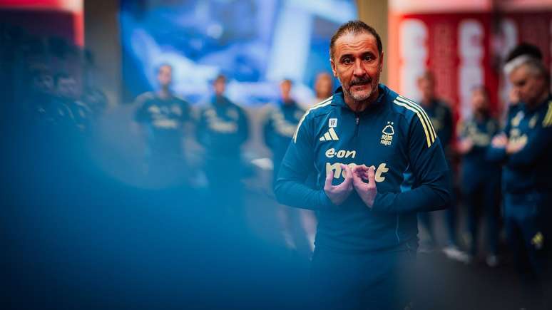 V&iacute;tor Pereira foi demitido do Nottingham nesta quarta-feira (1&ordm;) &ndash;