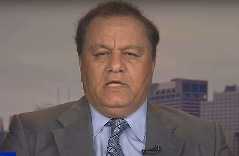 Lotfollah Kaveh Afrasiabi, analista de assuntos internacionais iraniano-americano &ndash;