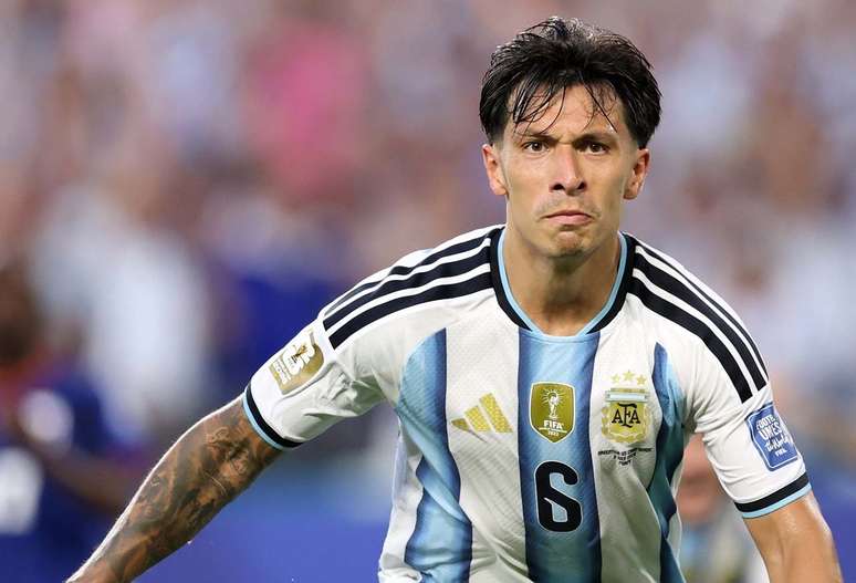 Lisandro Mart&iacute;nez marcou um gol e deu uma assist&ecirc;ncia na vit&oacute;ria da Argentina sobre Cabo Verde &ndash;