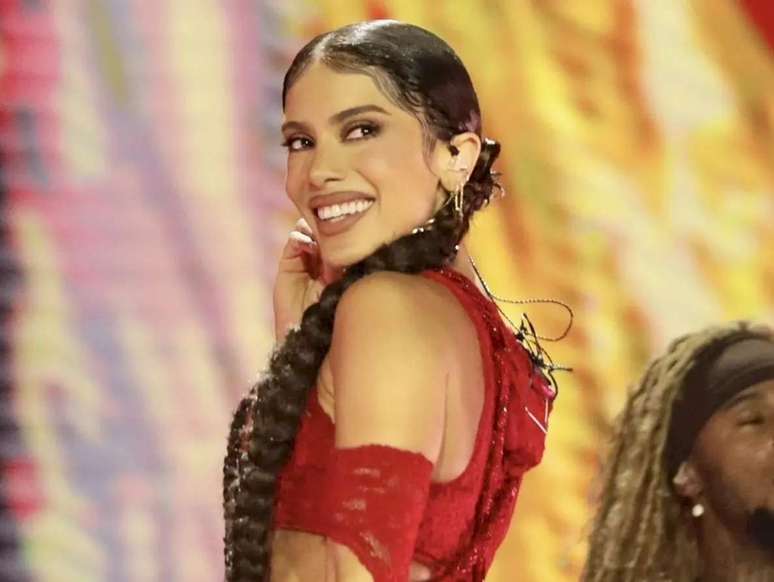 anitta - x