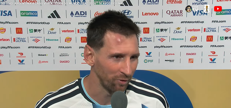 Messi comemora classifica&ccedil;&atilde;o da Argentina contra Cabo Verde na prorroga&ccedil;&atilde;o.