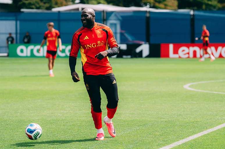 Belgas tentam desbancar os donos da casa ap&oacute;s classifica&ccedil;&atilde;o her&oacute;ica com virada diante de Senegal &ndash; Divulga&ccedil;&atilde;o @BelRedDevils