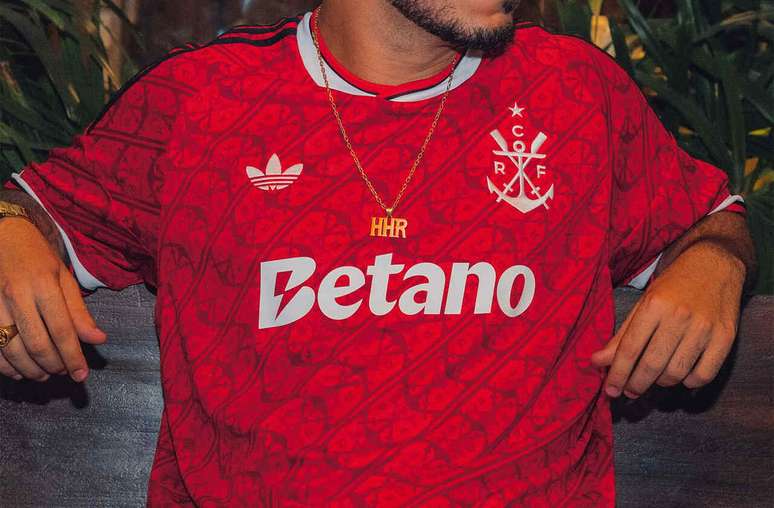 Nova terceira camisa do Flamengo ter&aacute; pegada retr&ocirc; &ndash;