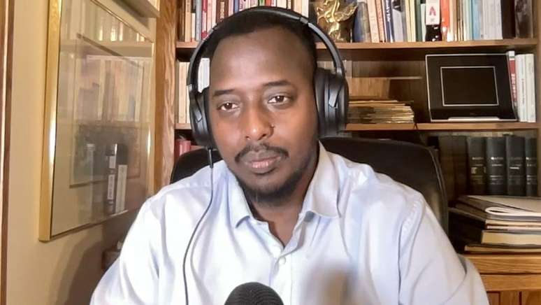 Abdi Nor Iftin foi para os Estados Unidos por meio do programa de vistos por diversidade