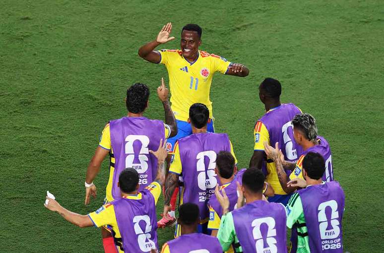 Jhon Arias marcou o gol que classificou a Col&ocirc;mbia para as oitavas de final da Copa do Mundo &ndash;