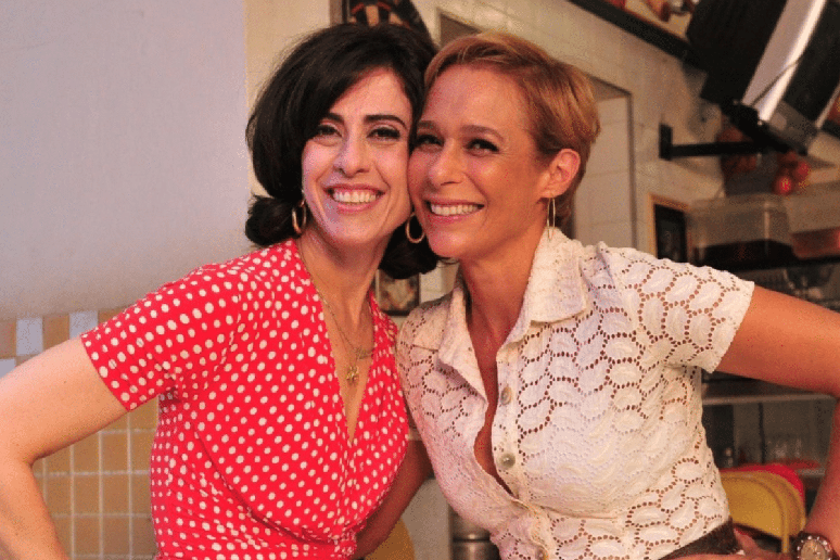 &ldquo;Tapas & Beijos&ldquo; acompanha as confus&otilde;es amorosas e o cotidiano das amigas Sueli e F&aacute;tima 