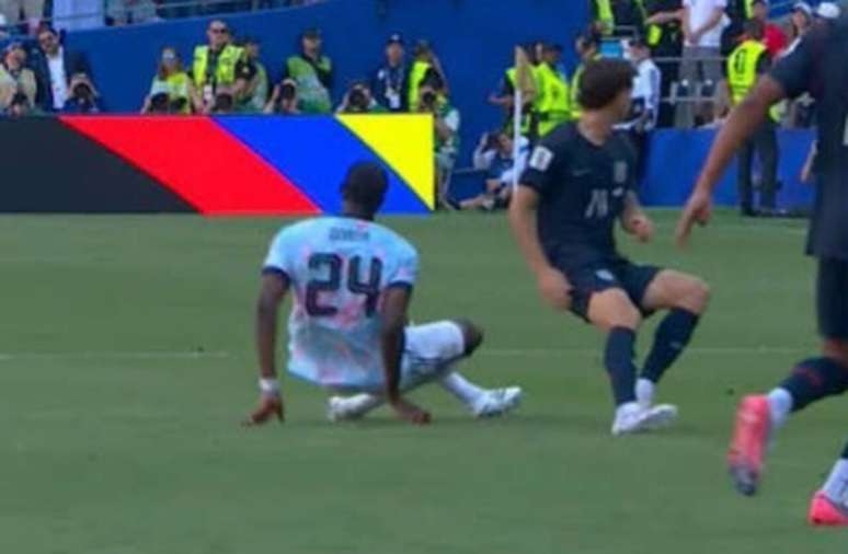 Onana sofreu a les&atilde;o em disputa de jogada com americano Pulisic &ndash;