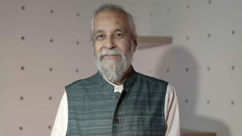 O juiz aposentado da Suprema Corte da &Iacute;ndia, Madan Lokur, declarou recear que o Instagram estivesse 'ganhando dinheiro ao participar de atividade criminosa'