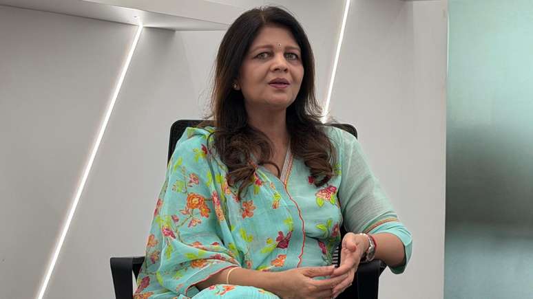 Shikha Goel, do Escrit&oacute;rio de Ciberseguran&ccedil;a do Estado de Telangana, no sul da &Iacute;ndia, afirma ter recebido mais alertas das plataformas da Meta, em compara&ccedil;&atilde;o com outras redes sociais