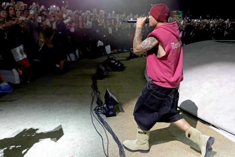 Bieber cantar&aacute; com outros grandes nomes da m&uacute;sica, como Madonna e Shakira &ndash;