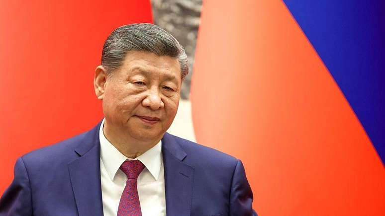 Presidente chin&ecirc;s, Xi Jinping, tem lan&ccedil;ado diversas a&ccedil;&otilde;es em nome do combate &agrave; corrup&ccedil;&atilde;o