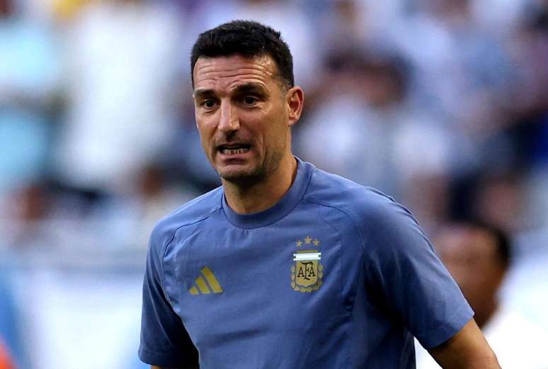 Atual campe&atilde;o, Scaloni n&atilde;o tem um dos maiores sal&aacute;rios &ndash;