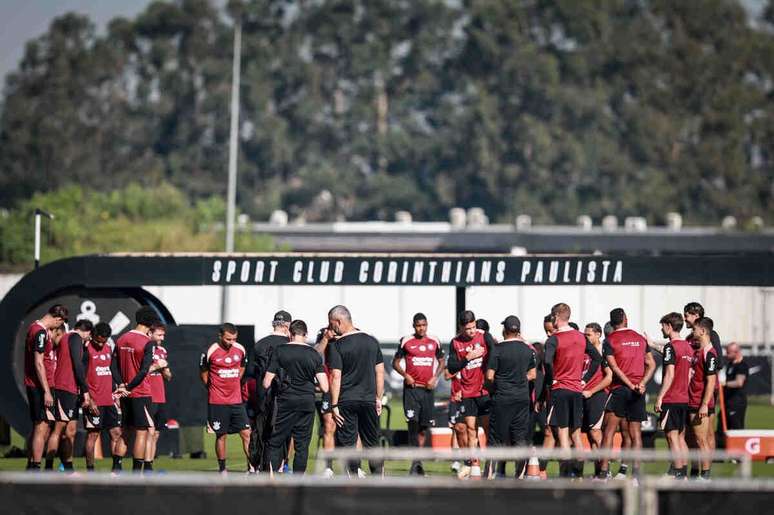 Corinthians ter&aacute; maratona de jogos p&oacute;s Copa do Mundo &ndash;