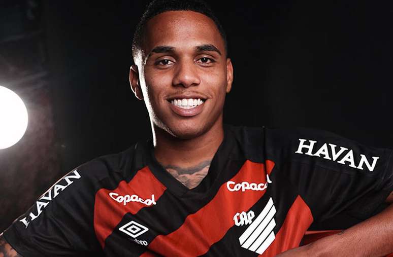 Dantas refor&ccedil;a o sistema defensivo do Athletico &ndash;