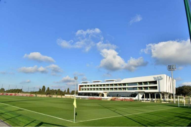 Campo da academia de futebol Mohammed VI em Rabat, no Marrocos