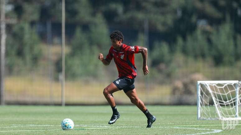 urac&atilde;o encerrou prepara&ccedil;&atilde;o em Atibaia &ndash;