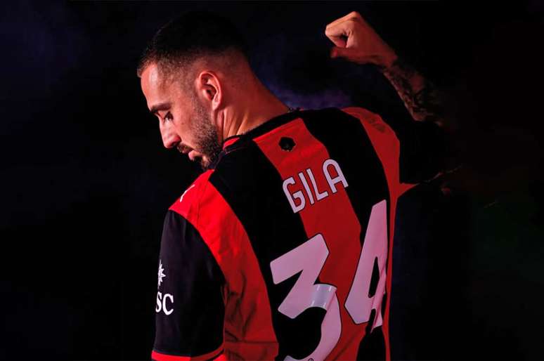 Milan apresenta segundo refor&ccedil;o para a temporada 2026/27 &ndash;