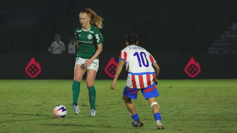 Pati Maldaner fez o segundo gol palmeirense no jogo contra as paraguaias nesta quinta-feira (9) &ndash;