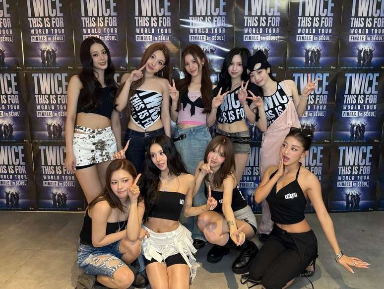 (Foto: X @JYPETWICE)