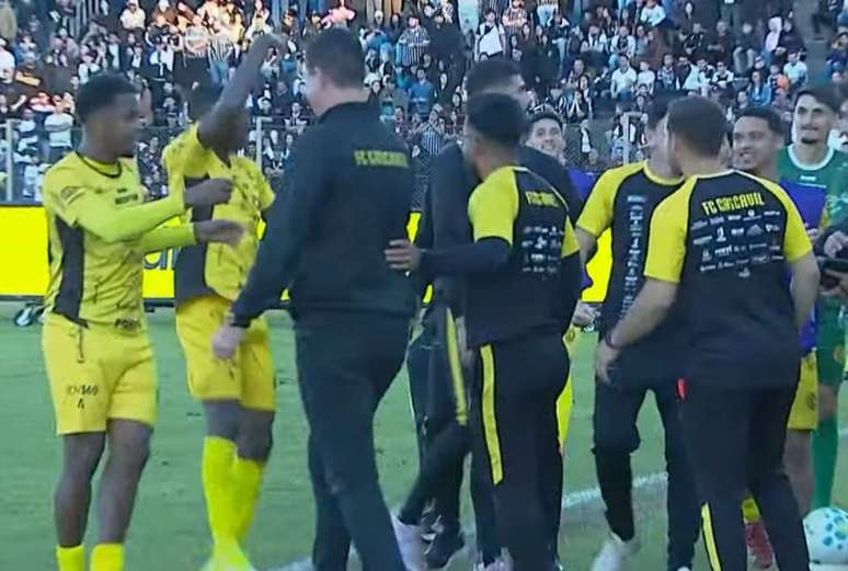 Ap&oacute;s sair atr&aacute;s no placar, Cascavel buscou o empate com o Corinthians em amistoso neste domingo (12) &ndash;