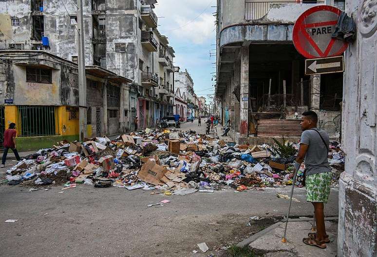 A crise em Cuba atingiu n&iacute;veis extremos