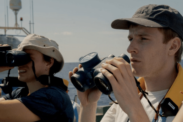 &ldquo;23.000 Vidas&rdquo; retrata a miss&atilde;o de jovens que enfrentam desafios para resgatar refugiados no Mediterr&acirc;neo 