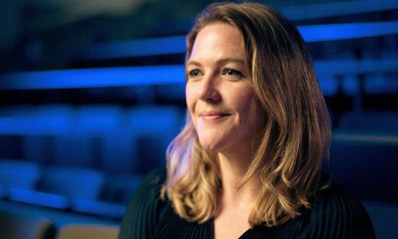Jilly Kay tem pesquisado uma mudan&ccedil;a entre as mulheres jovens, cuja rea&ccedil;&atilde;o &agrave;s circunst&acirc;ncias criou novos espa&ccedil;os online