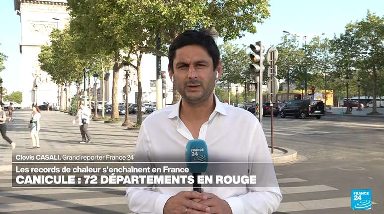 Ternos no arm&aacute;rio: os rep&oacute;rteres em Paris surgem menos formais nas transmiss&otilde;es externas