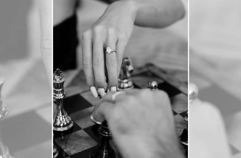 Joia tem diamante com lapida&ccedil;&atilde;o brilhante e detalhes em pequenos brilhantes &ndash;
