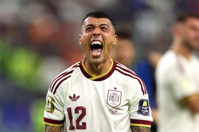 Pedro Porro marcou o segundo gol da Espanha em vit&oacute;ria contra a Fran&ccedil;a, nesta ter&ccedil;a-feira, 14, pela Copa do Mundo de 2026