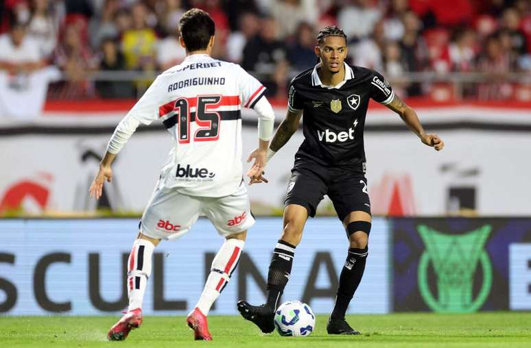 S&atilde;o Paulo acerta a contrata&ccedil;&atilde;o de Newton &ndash;