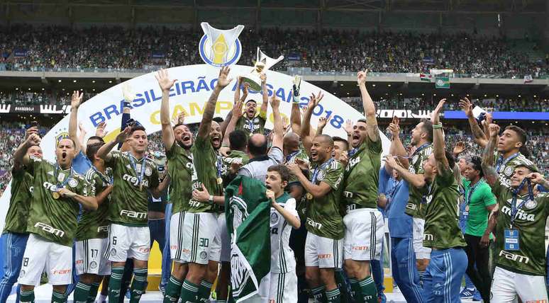 Palmeiras desbancou o Flamengo, que era llider do Brasileir&atilde;o de 2018 at&eacute; a parada para a Copa do Mundo &ndash;