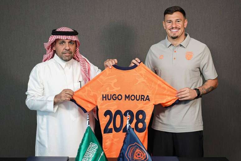 Hugo Moura &eacute; o novo refor&ccedil;o do Al-Fayha (SAU) &ndash;
