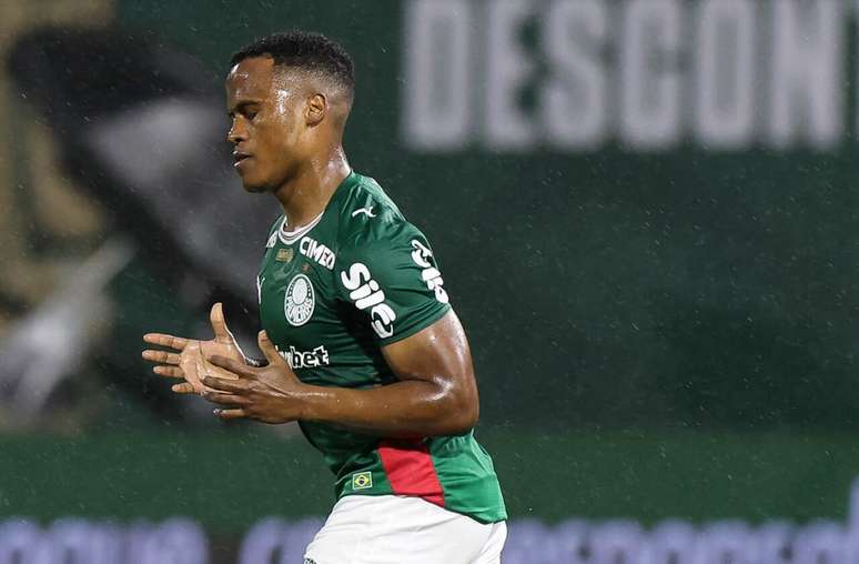 Palmeiras determina data de reapresenta&ccedil;&atilde;o de Jhon Arias &ndash;
