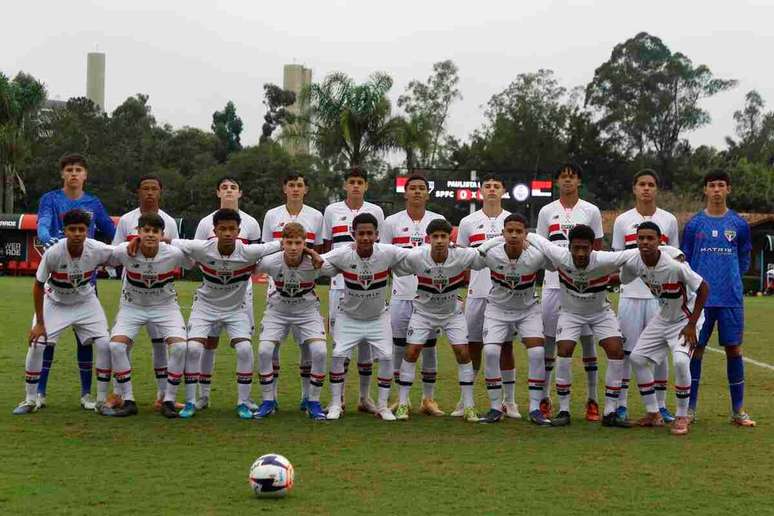 Cotia &eacute; o centro de revela&ccedil;&atilde;o de jogadores do S&atilde;o Paulo &ndash;