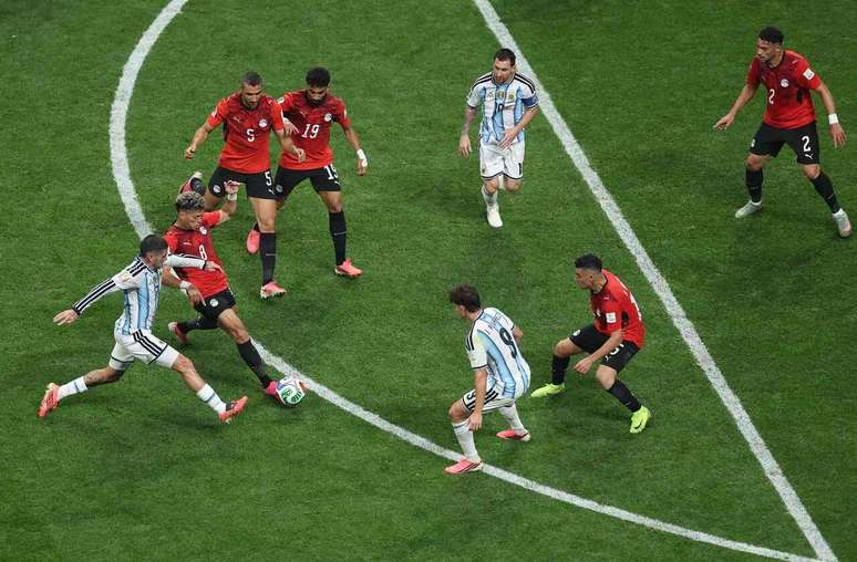 Exemplo! A Argentina n&atilde;o desiste nunca &ndash;