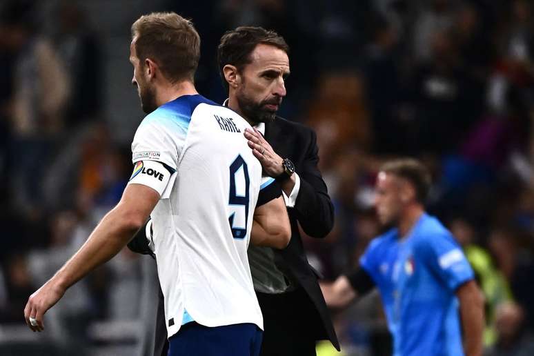 Southgate consola Kane ap&oacute;s a Euro de 2021 &ndash; Fpto: Marco Bertorello / AFP via Getty Images