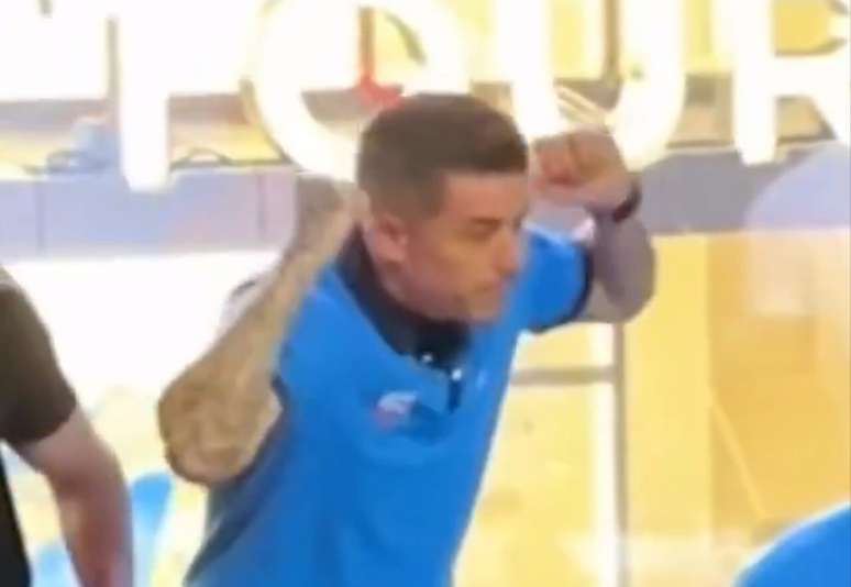 D&rsquo;Alessandro celebra classifica&ccedil;&atilde;o da Argentina &ndash;