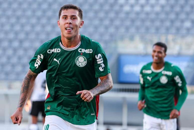 Palmeiras n&atilde;o deu chances ao Corinthians &ndash;