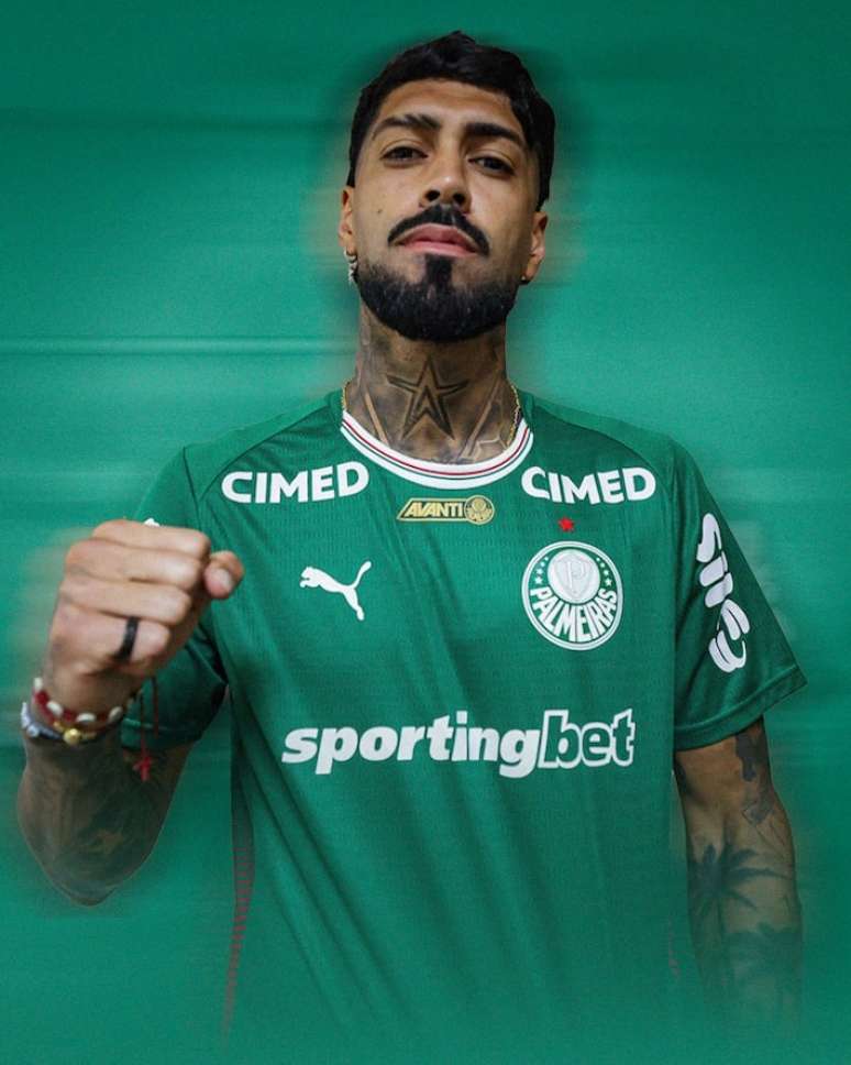 Alexander Barboza foi contratado pelo Palmeiras