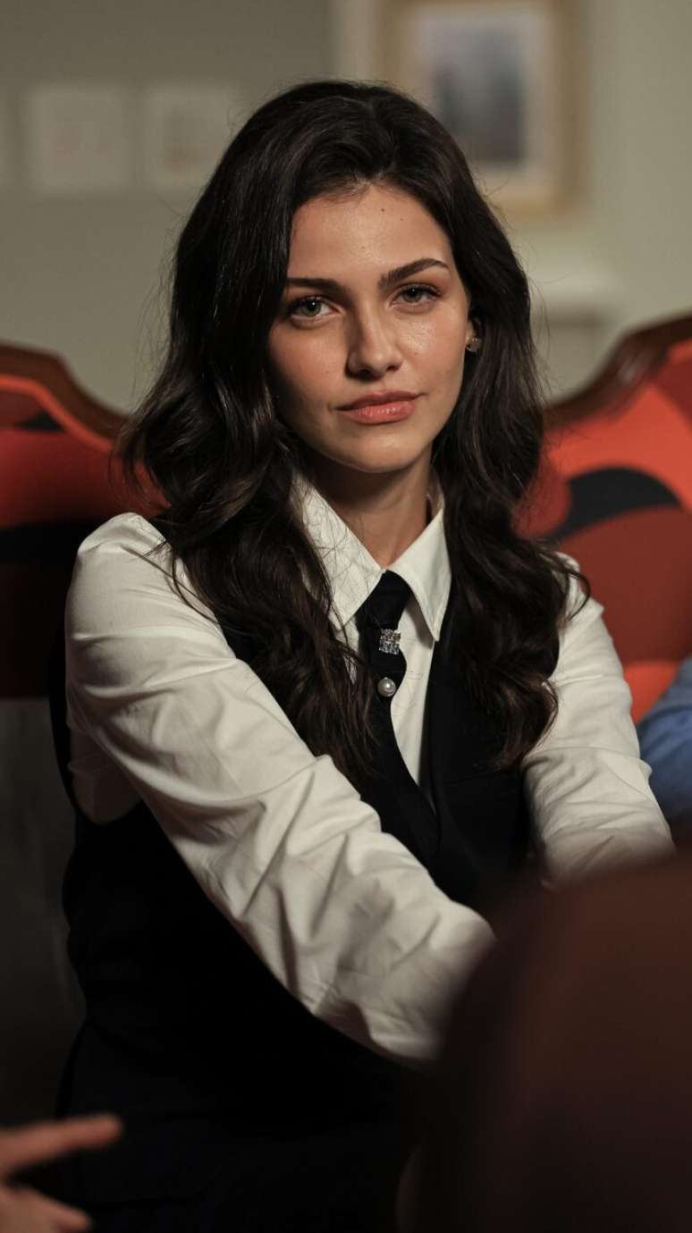 Vit&oacute;ria Bohn como Ver&ocirc;nica