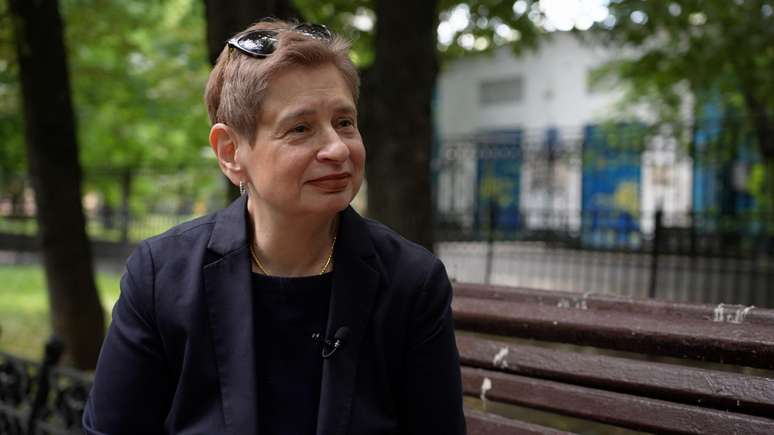 Nina Khrushcheva afirma que a esperan&ccedil;a de pa&iacute;ses europeus de for&ccedil;ar Putin a negociar &eacute; uma fantasia