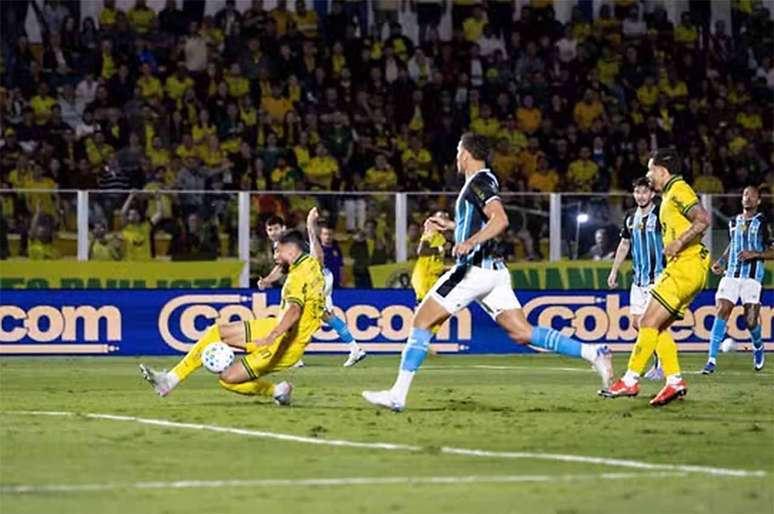 Gr&ecirc;mio n&atilde;o conseguiu a rea&ccedil;&atilde;o na segunda &ndash;
